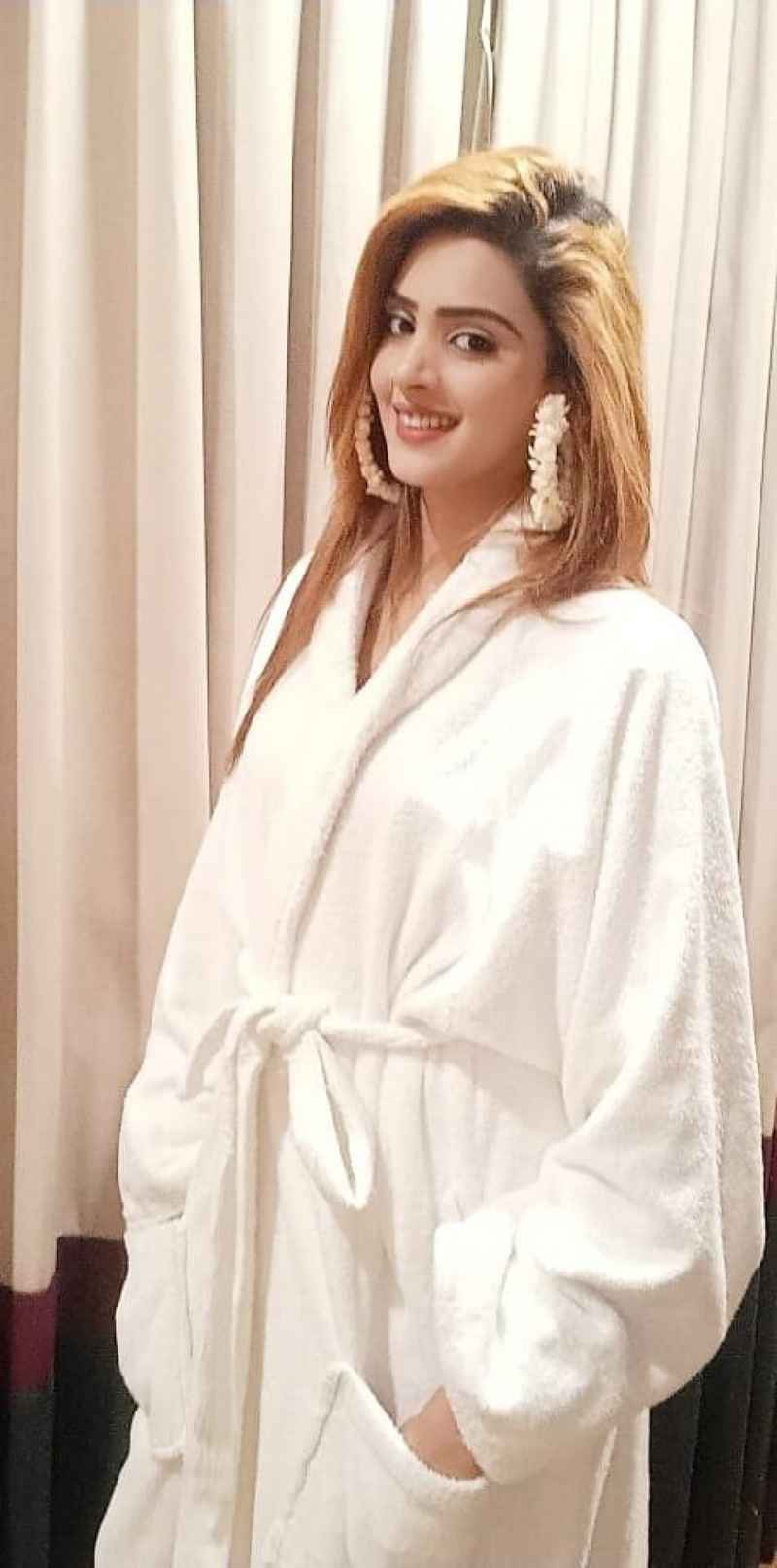 Ева