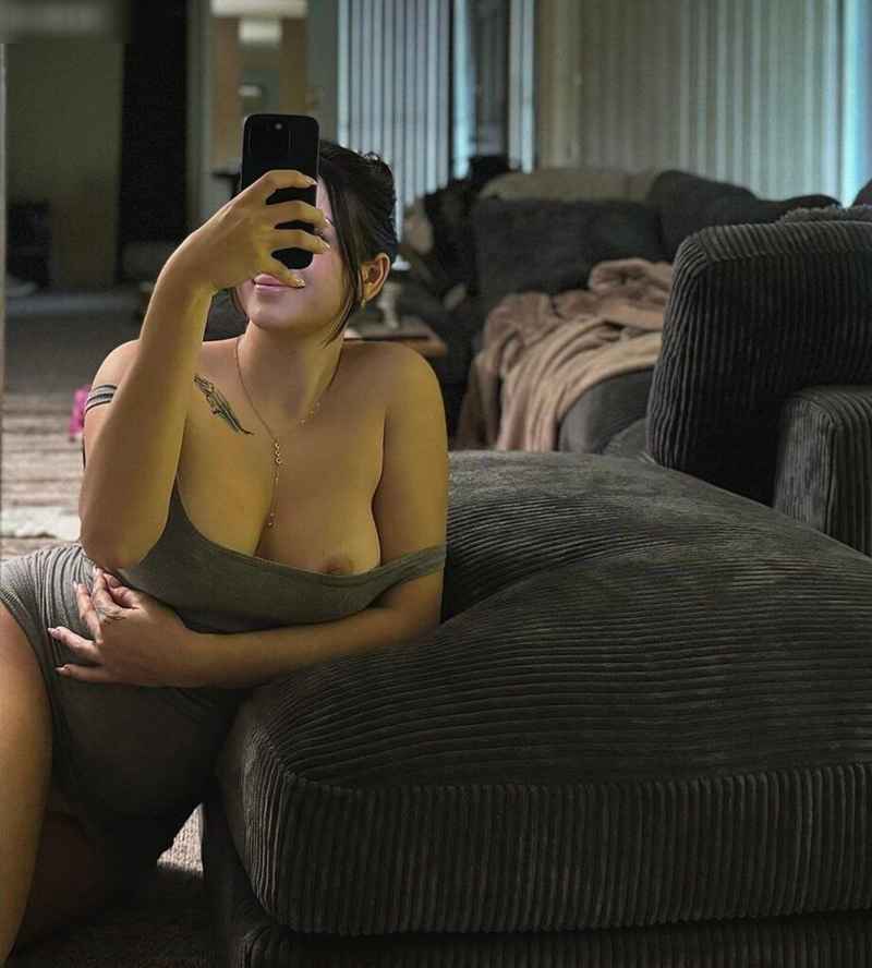 Эшли
