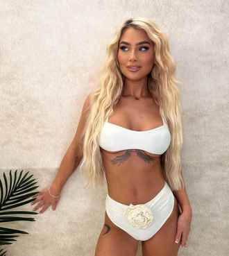 Naomi