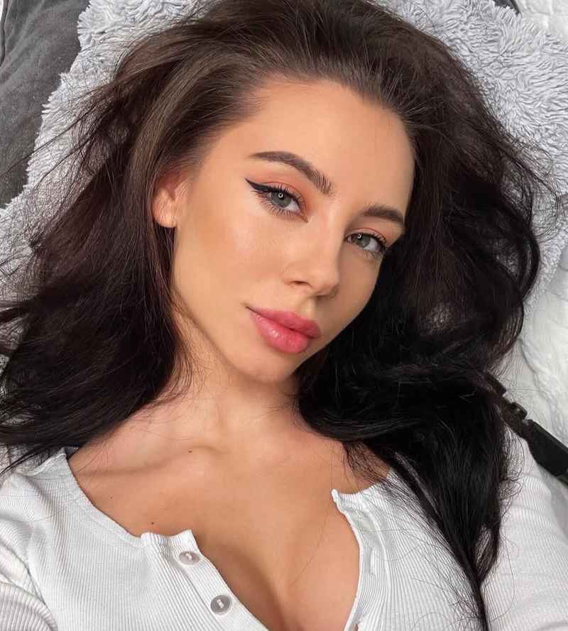 Азиза