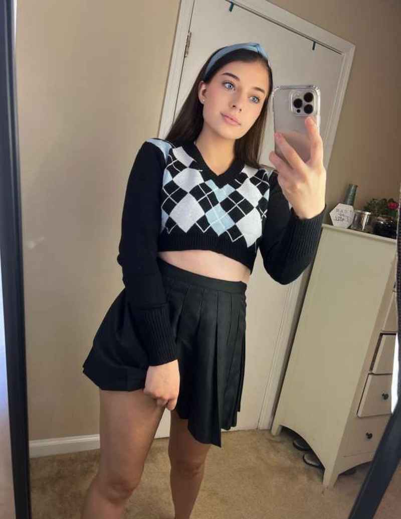 Амина